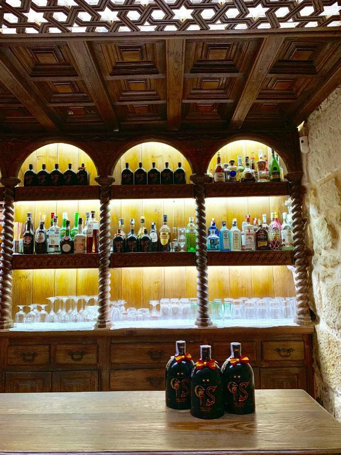 Hotel Tres Coronas De Silos 산토 도밍고 드 실로스 외부 사진